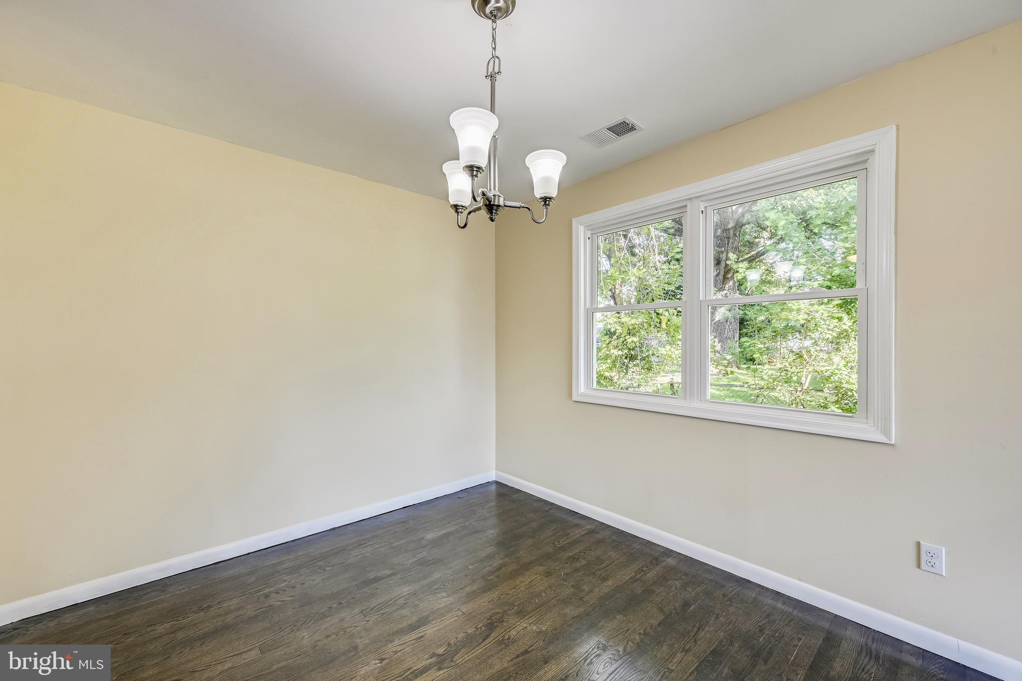 2108 Kalb Manor Road Baltimore, MD 21244 - Photo 13 of 48