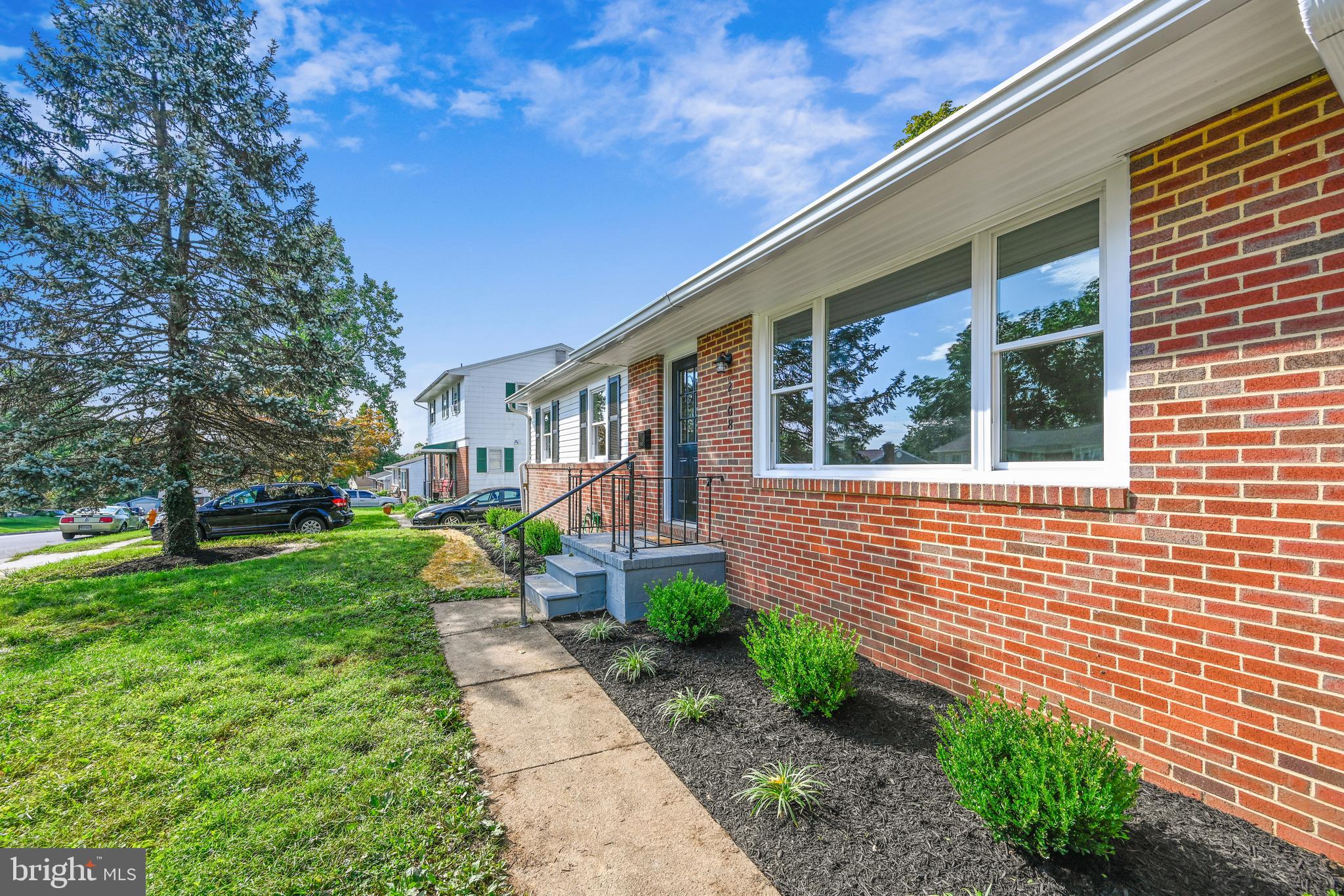 2108 Kalb Manor Road Baltimore, MD 21244 - Photo 4 of 48
