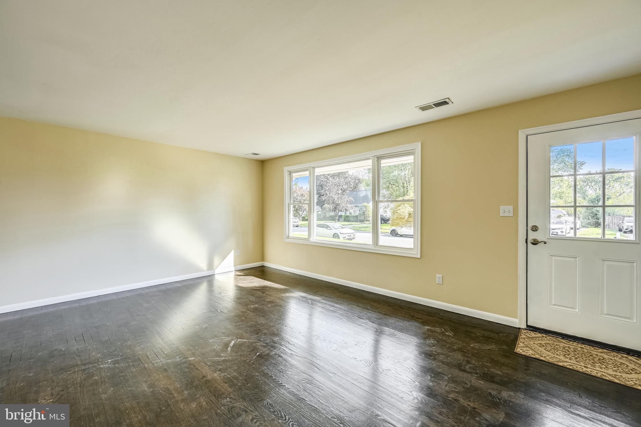 2108 Kalb Manor Road Baltimore, MD 21244 - Photo 9 of 48
