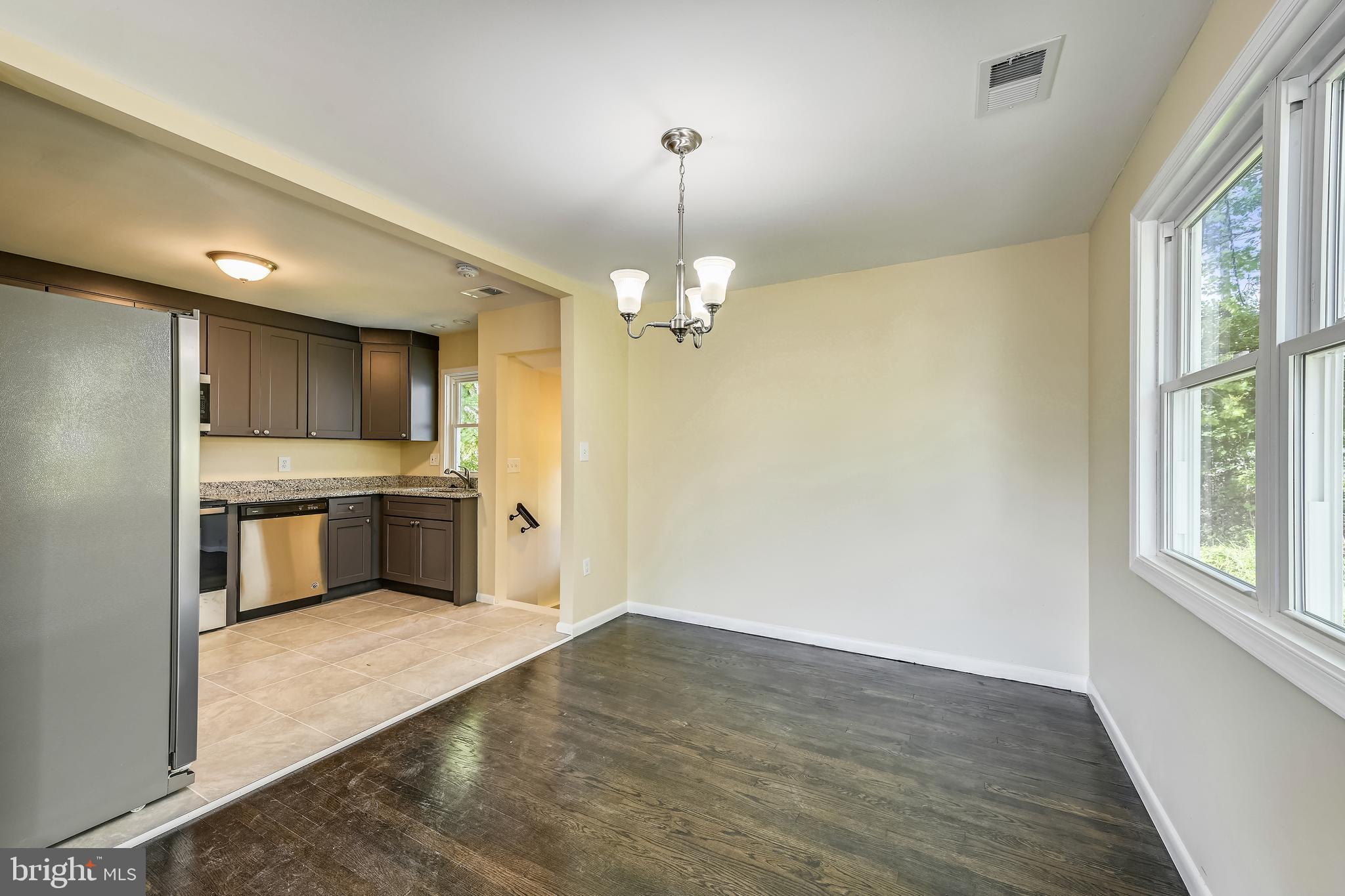 2108 Kalb Manor Road Baltimore, MD 21244 - Photo 10 of 48
