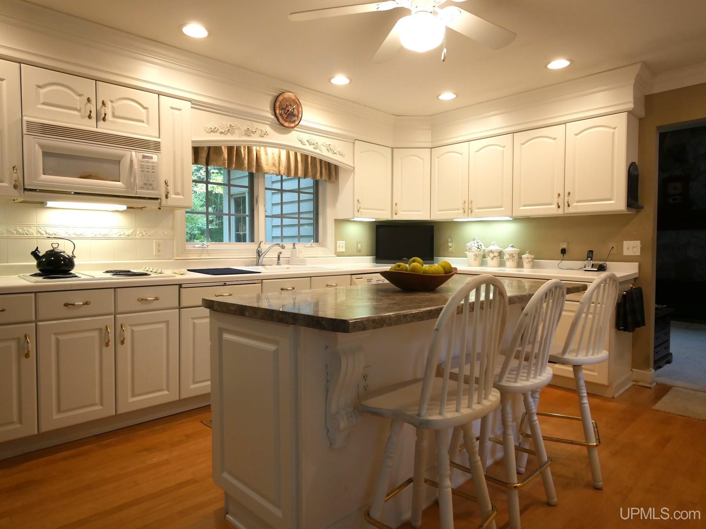 29876 Rabbit Bay Road Lake Linden, MI 49945 - Photo 15 of 84