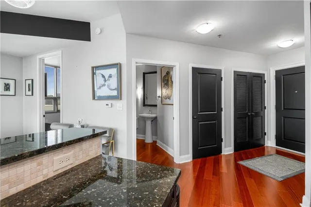 $565,000 | 270 17th Street Northwest, Unit 813, Atlanta, GA 30363
