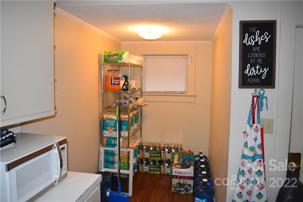 469 Valley Road Marion, NC 28752 - Photo 14 of 31 Gallery Image 14
