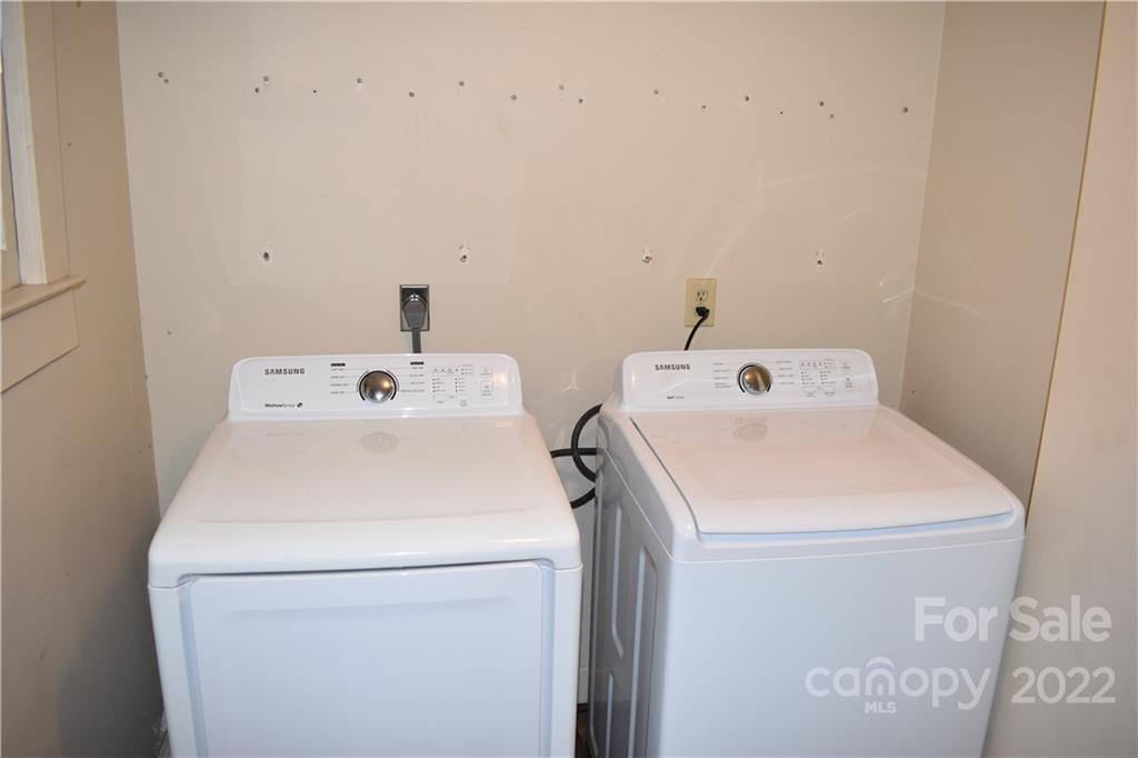 469 Valley Road Marion, NC 28752 - Photo 17 of 31 Gallery Image 17