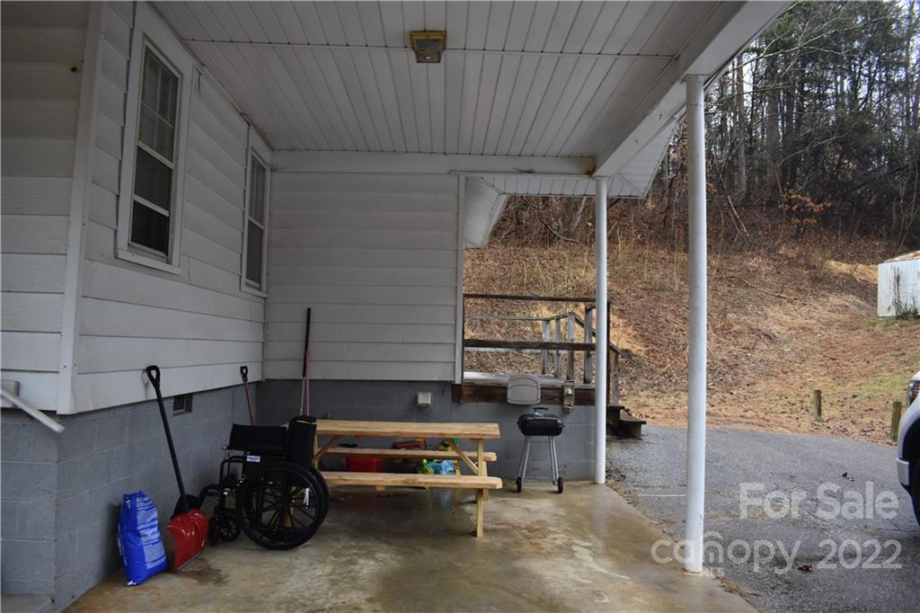 469 Valley Road Marion, NC 28752 - Photo 29 of 31 Gallery Image 29