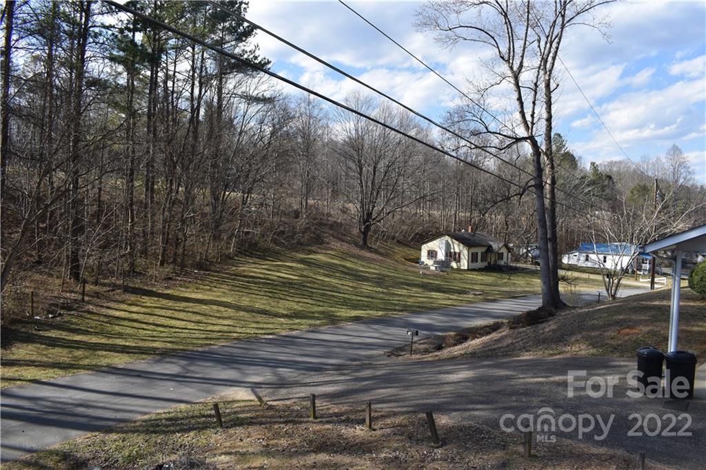 469 Valley Road Marion, NC 28752 - Photo 31 of 31 Gallery Image 31