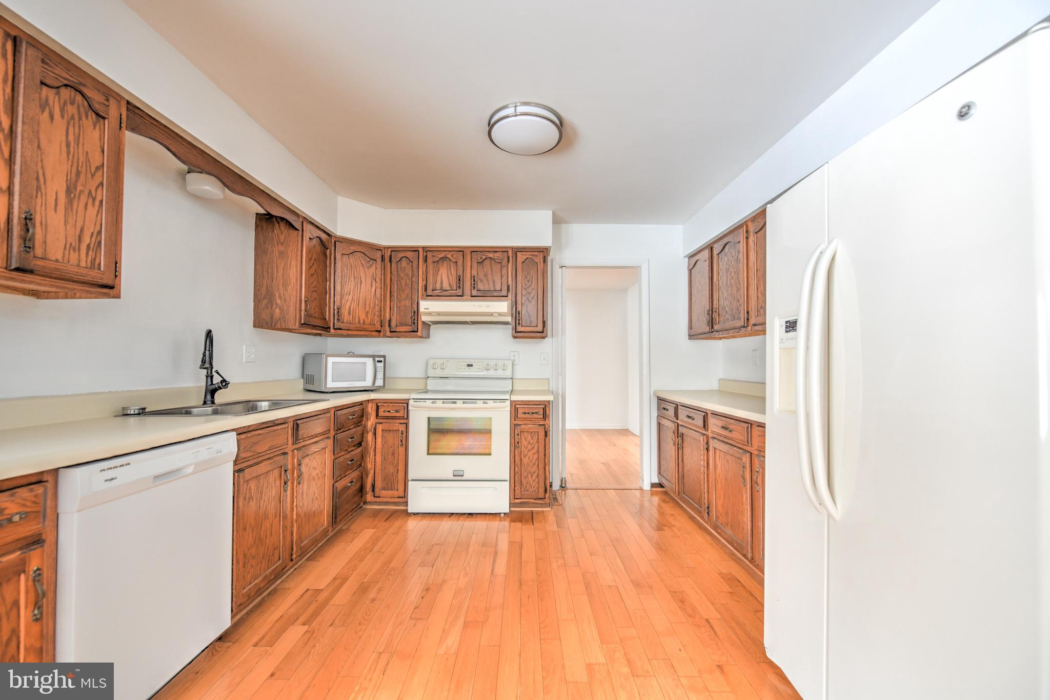 925 Monroe Manor Road Stevensville, MD 21666 - Photo 16 of 39 kitchen