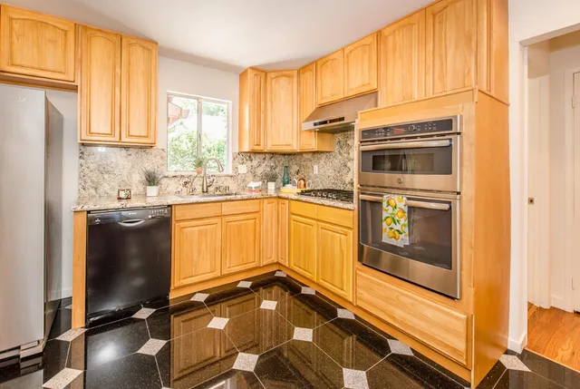 $799,900 | 754 Hawthorn Lane, Davis, CA 95616