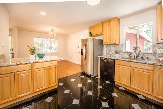 $799,900 | 754 Hawthorn Lane, Davis, CA 95616