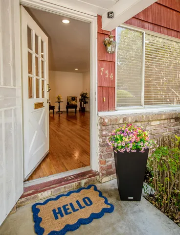 $799,900 | 754 Hawthorn Lane, Davis, CA 95616