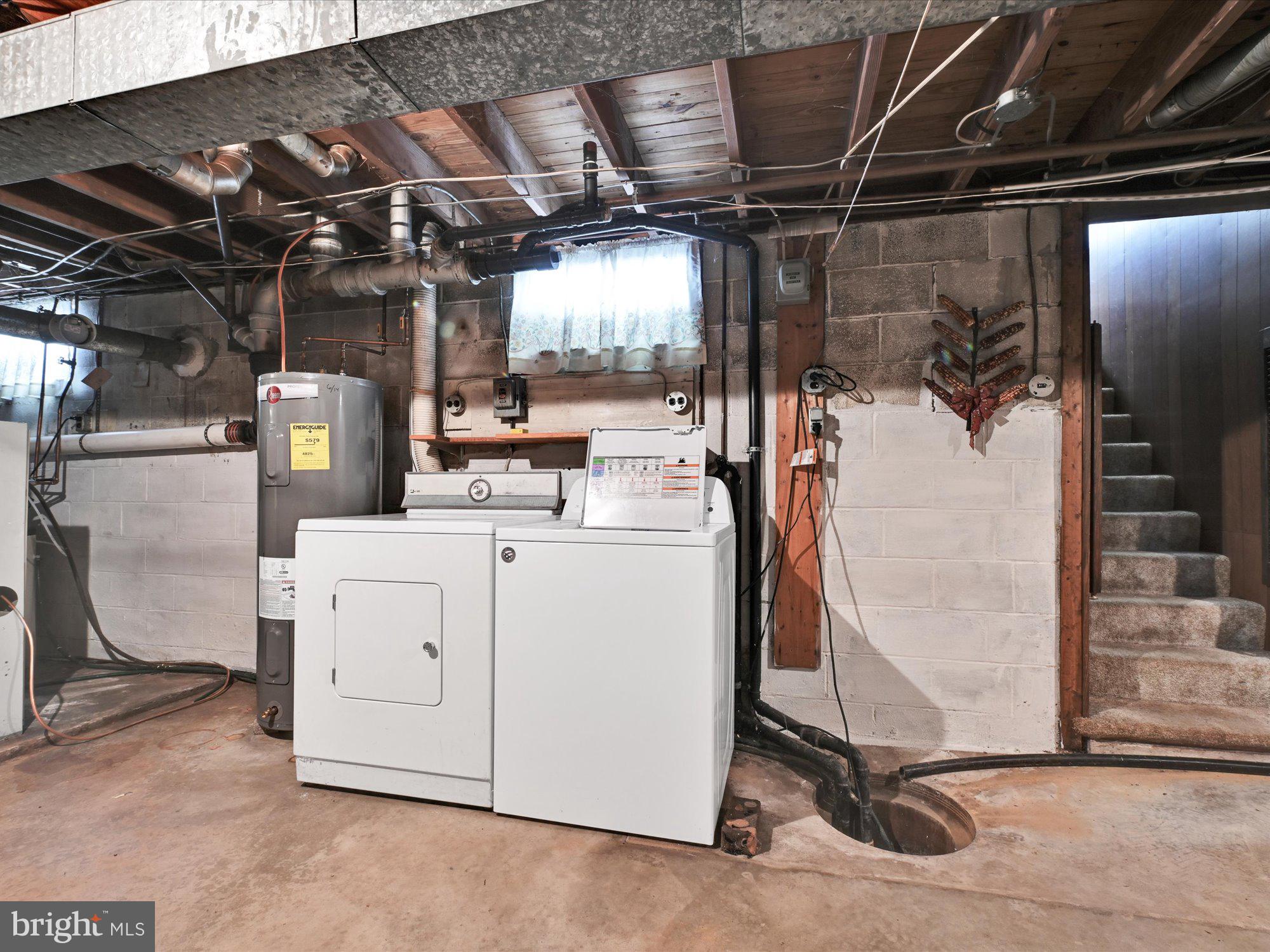 131 Oakview Road Lancaster, PA 17602 - Photo 21 of 26 Lower Level Laundry Area