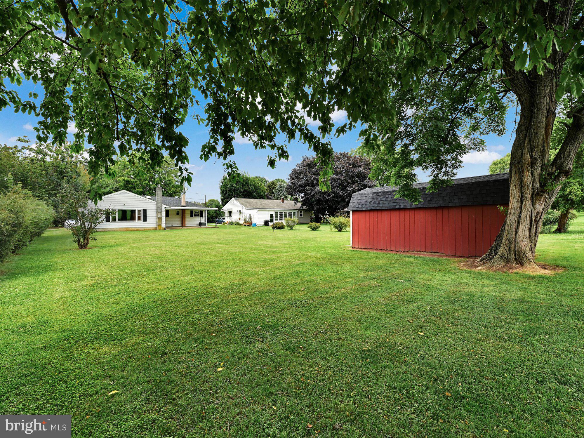 131 Oakview Road Lancaster, PA 17602 - Photo 24 of 26 V2 / Shed Included