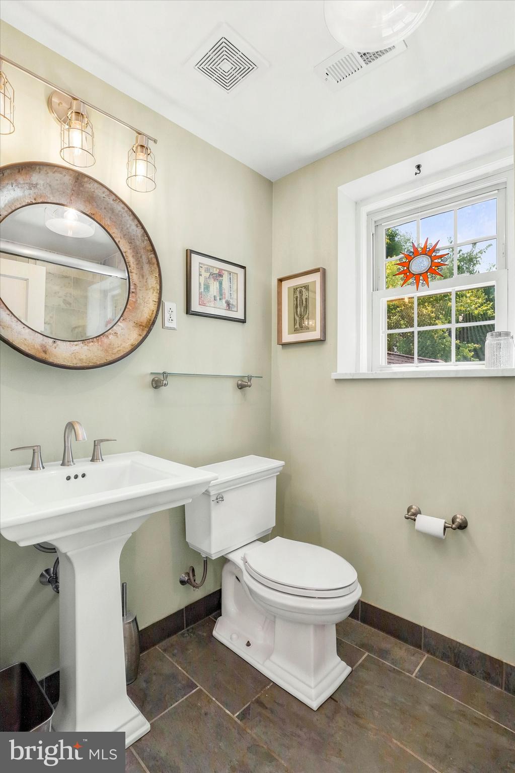841 Ivy Road Ambler, PA 19002 - Photo 31 of 50 Full Bathroom