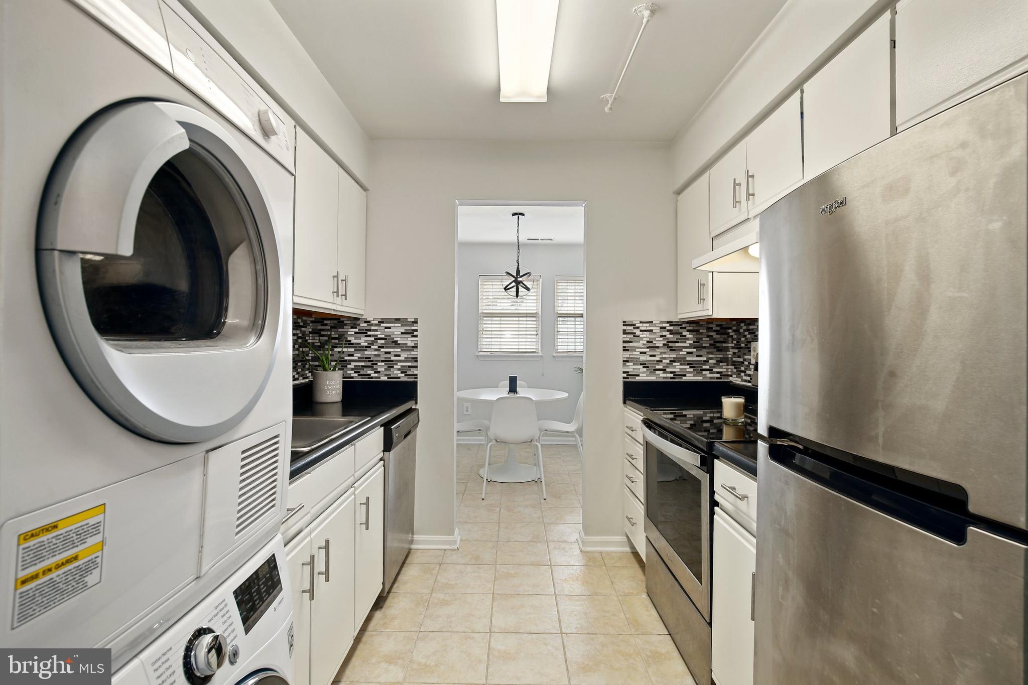 8335 Montgomery Run Road, Unit A Ellicott City, MD 21043 - Photo 4 of 23 Gallery Image 4