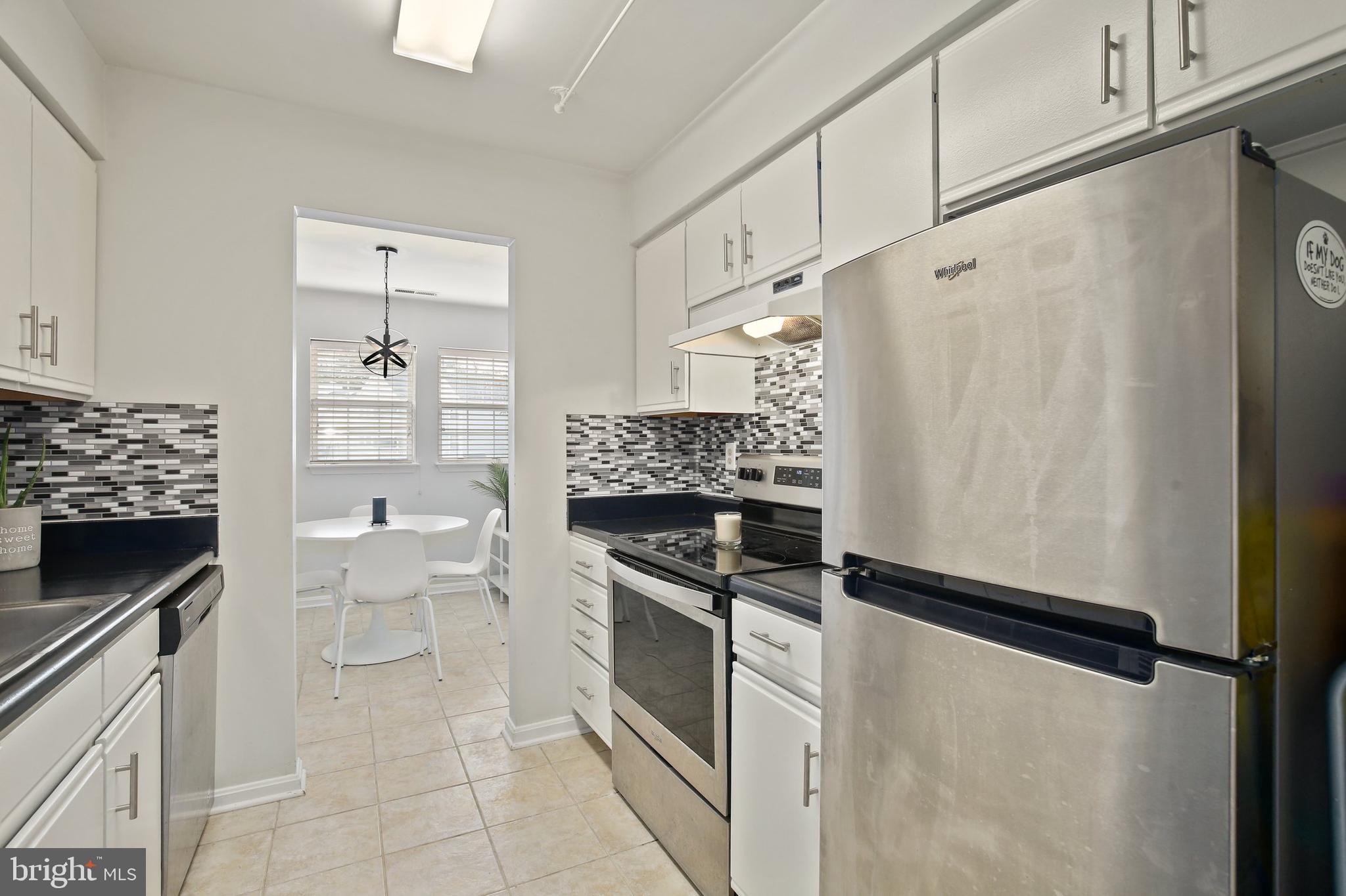 8335 Montgomery Run Road, Unit A Ellicott City, MD 21043 - Photo 6 of 23 Gallery Image 6