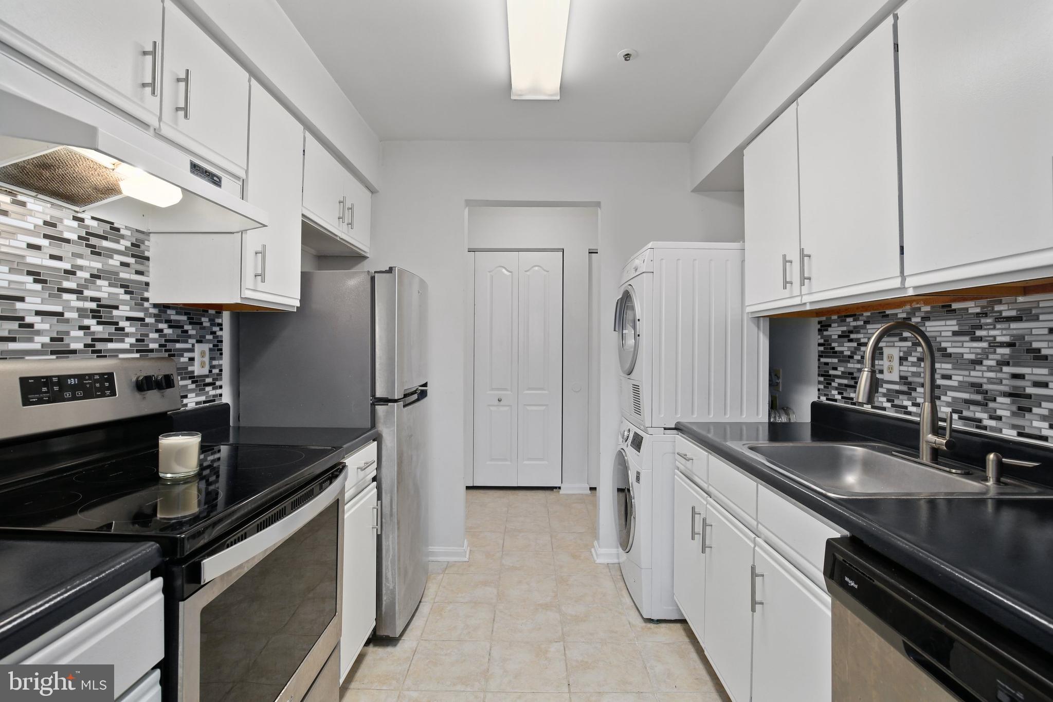 8335 Montgomery Run Road, Unit A Ellicott City, MD 21043 - Photo 7 of 23 Gallery Image 7
