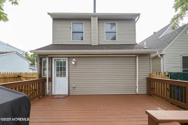 $3,200 | 127 Sixth Street, Keansburg, NJ 07734