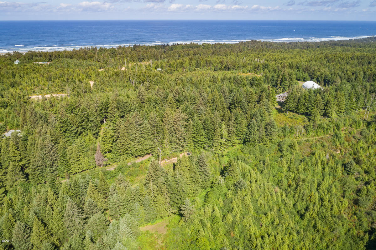 Lot 400 Northwest Legion Road Waldport, OR 97394 - Photo 10 of 10 Aerial Vicinity to Ocean