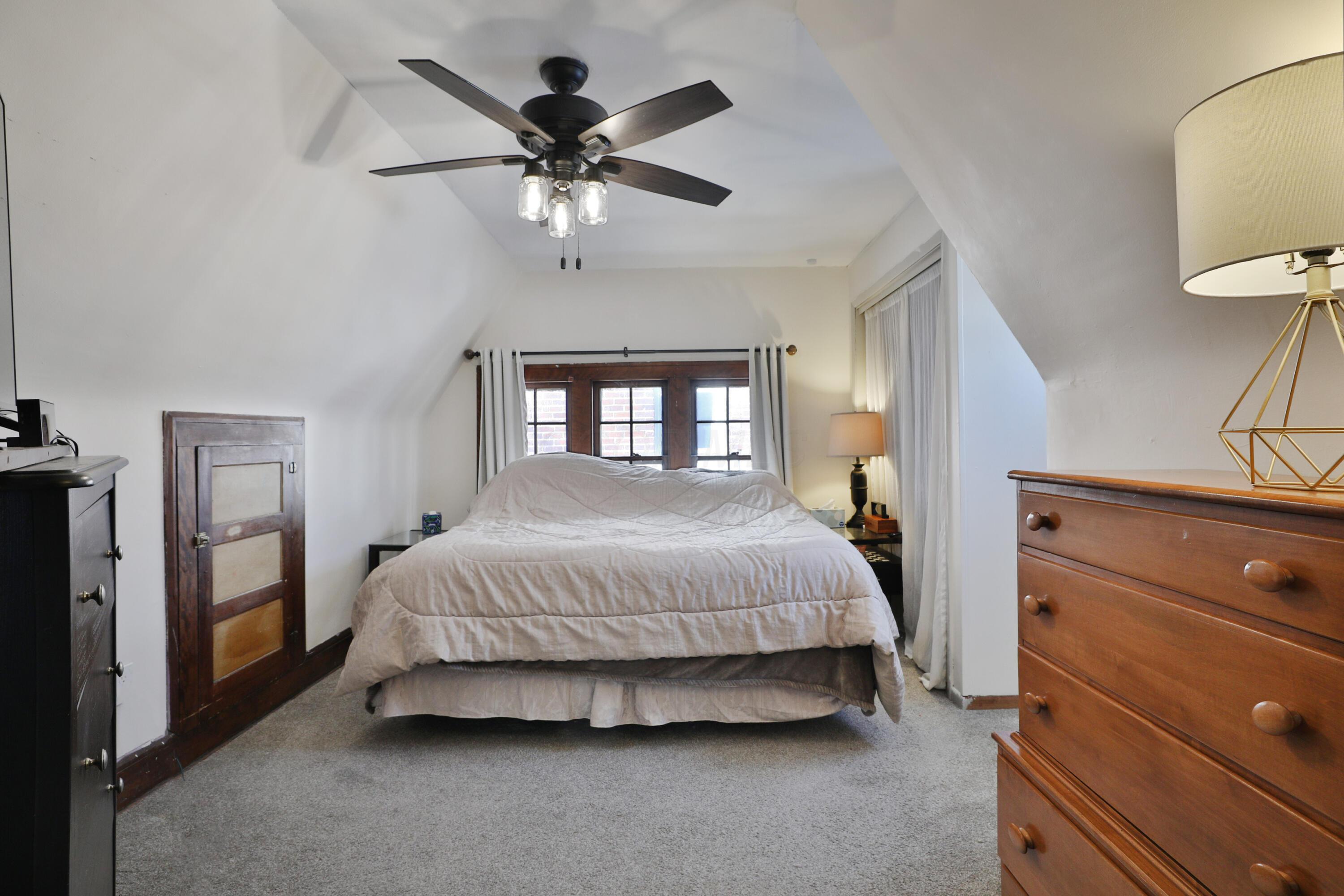 82 Blenheim Road Columbus, OH 43214 - Photo 30 of 51 82Blenheim-21