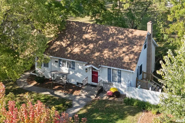 $189,900 | 126 South Genessee Street, Blue Grass, IA 52726