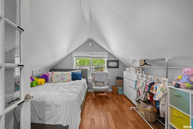 $189,900 | 126 South Genessee Street, Blue Grass, IA 52726