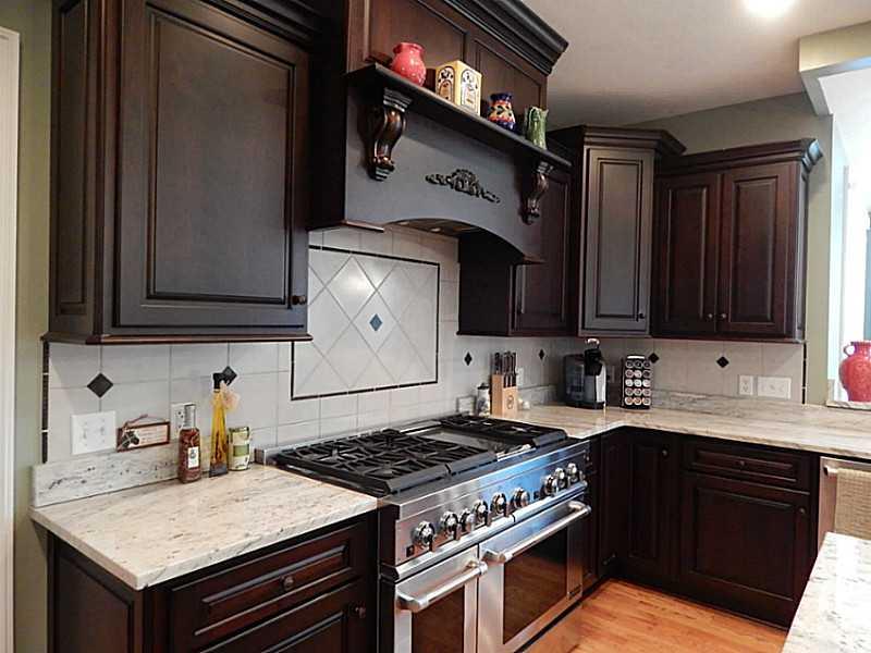 209 Longbow Lane Mars, PA 16046 - Photo 9 of 25 Kitchen. 48" Gas Range w/Dual Ovens