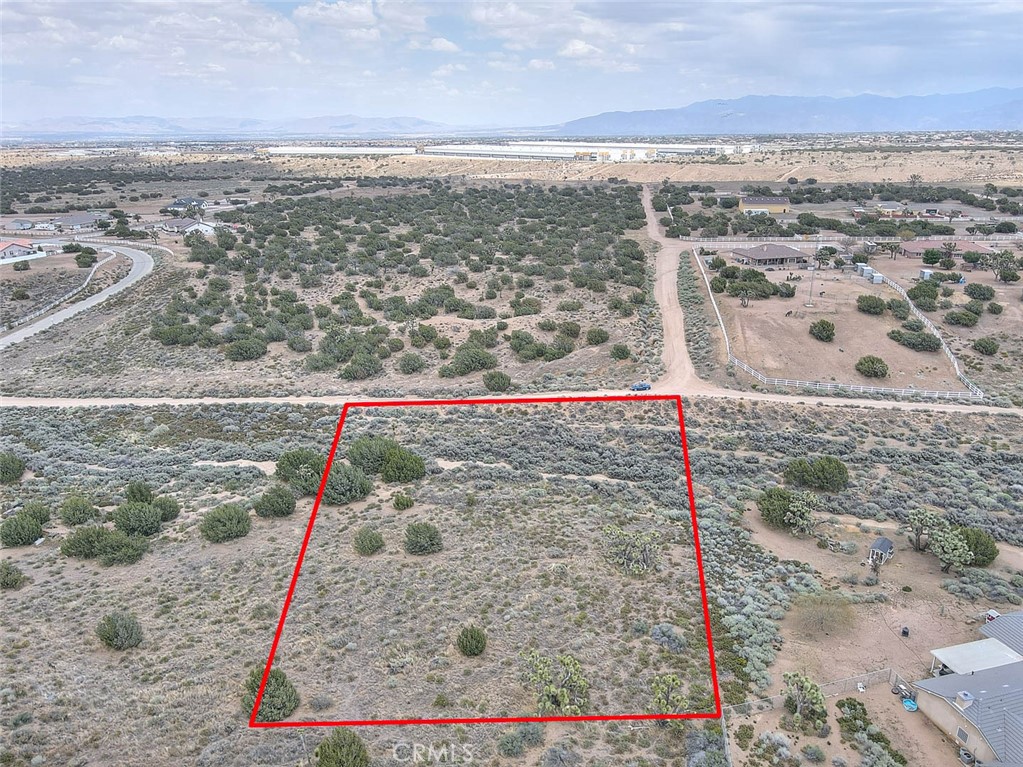 0 Verbena Road Oak Hills, CA 92344 - Photo 2 of 17 a view of a terrace