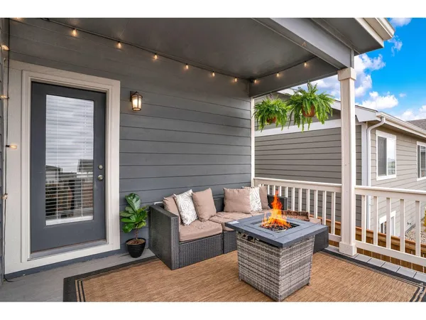 a view of parking area