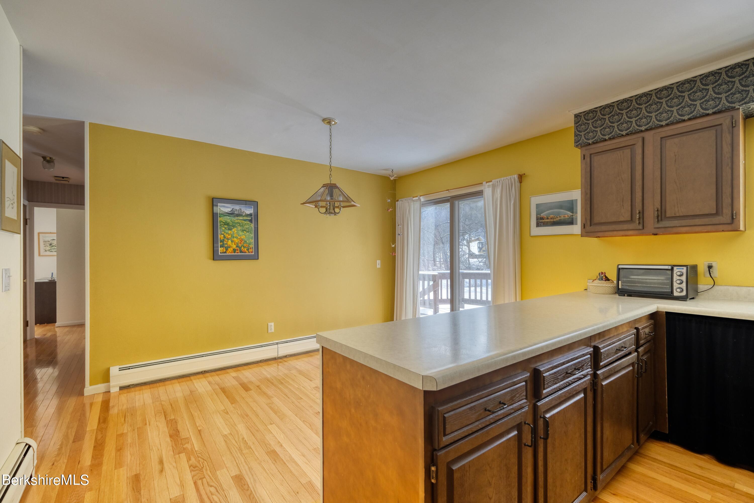 53 Cobbleview Road Williamstown, MA 01267 - Photo 8 of 21 Eat In Kitchen