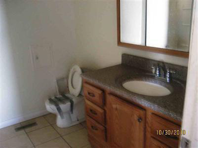 2814 Riegle Avenue Flint, MI 48506 - Photo 5 of 6 20121836-4.JPG