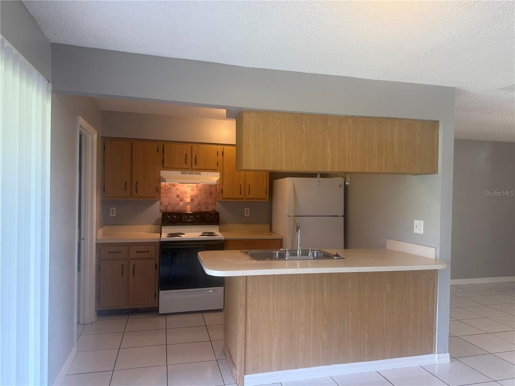 627 Bittern Court, Unit B Kissimmee, FL 34759 - Photo 8 of 23
