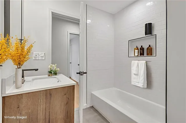 $250,000 | 1733 Hollyhock Terrace, Decatur, GA 30032