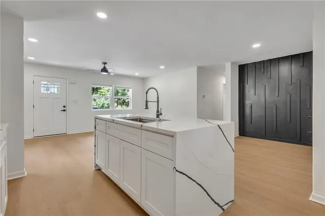 $250,000 | 1733 Hollyhock Terrace, Decatur, GA 30032