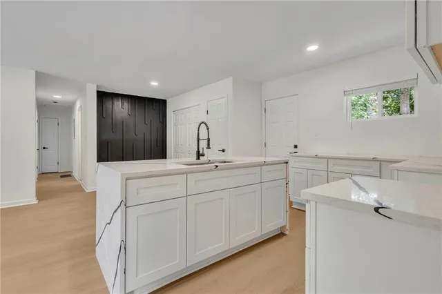 $250,000 | 1733 Hollyhock Terrace, Decatur, GA 30032