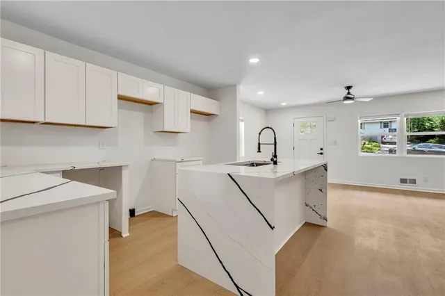 $250,000 | 1733 Hollyhock Terrace, Decatur, GA 30032