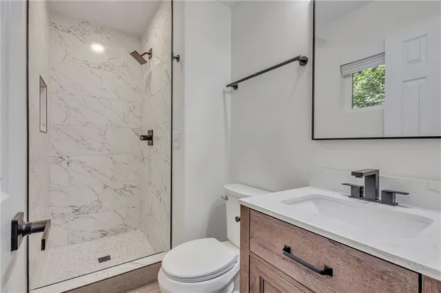 $250,000 | 1733 Hollyhock Terrace, Decatur, GA 30032