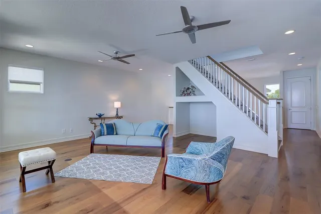 $3,950,000 | 6627 Bayou Grande Boulevard Northeast, St. Petersburg, FL 33702