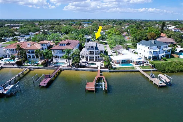 $3,950,000 | 6627 Bayou Grande Boulevard Northeast, St. Petersburg, FL 33702
