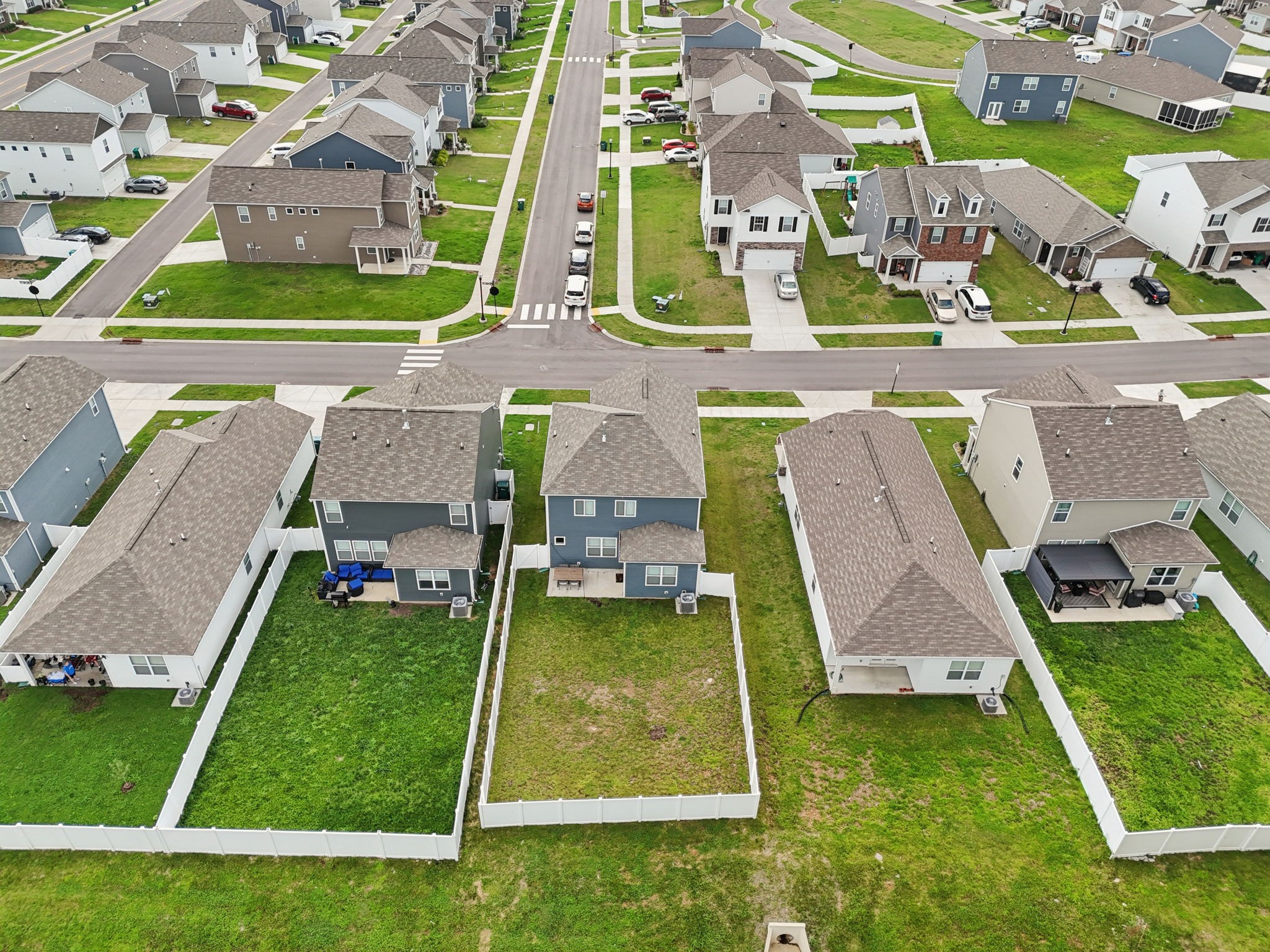 868 Long Leaf Road Lebanon, TN 37087 - Photo 33 of 40 an aerial view of a house