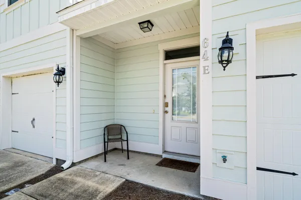 $2,300 | 64 Crossing Lane, Unit E, Santa Rosa Beach, FL 32459