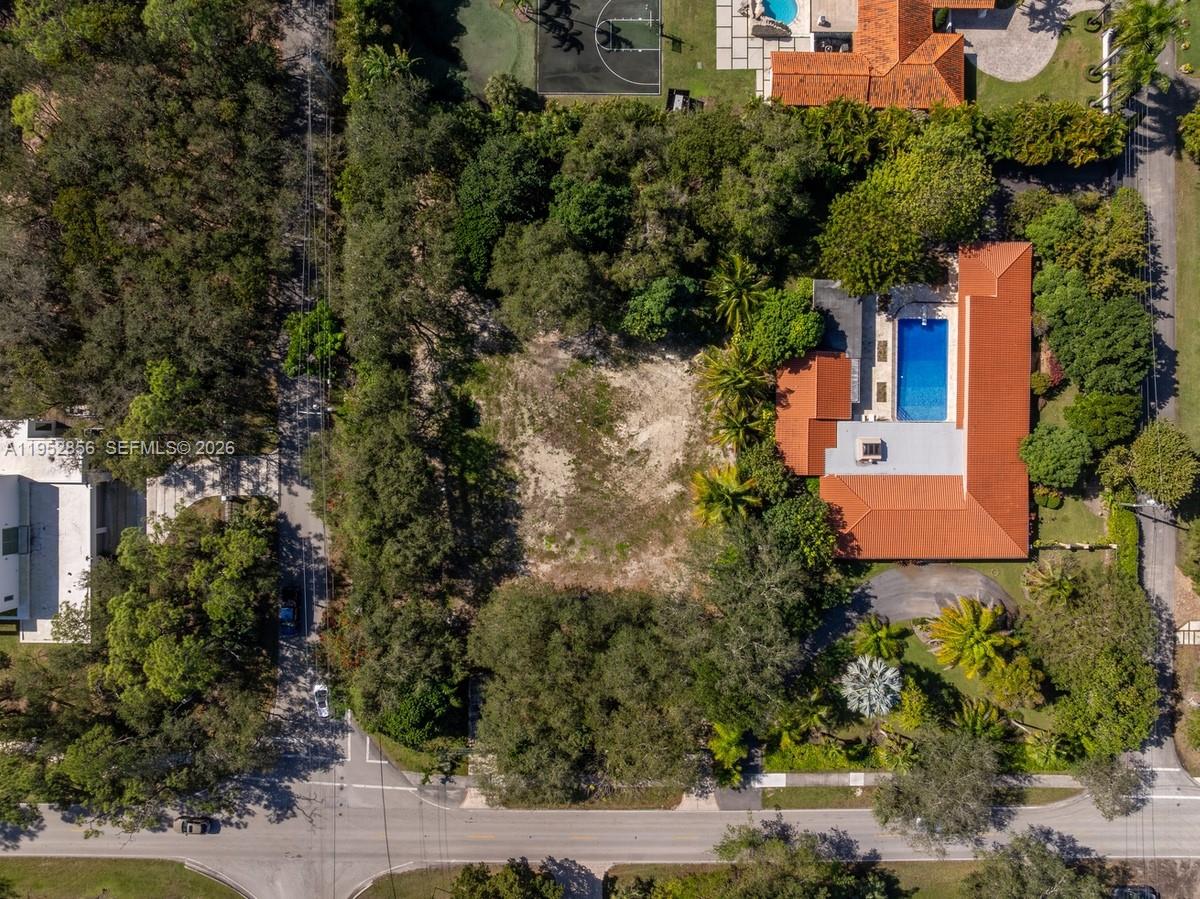 9790 Southwest 67th Avenue Pinecrest, FL 33156 - Photo 7 of 8