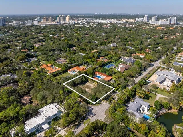 $3,650,000 | 9790 Southwest 67th Avenue, Pinecrest, FL 33156