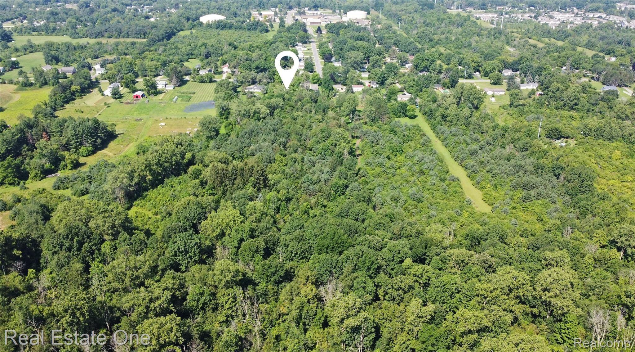 4321 Howe Road Grand Blanc, MI 48439 - Photo 33 of 40 47) Aerial Back of Property.jpg