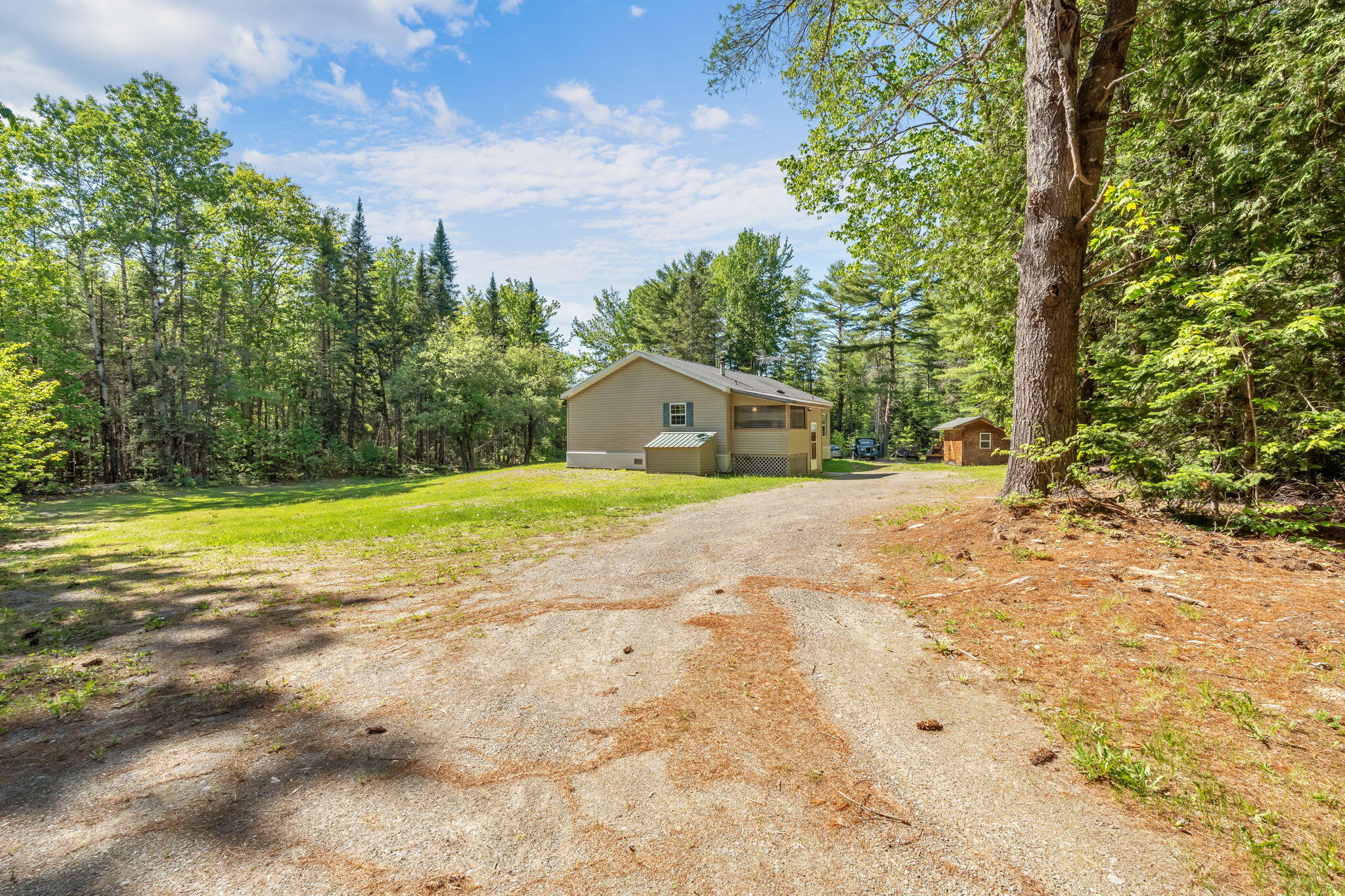 2392 Hudson Road Hudson, ME 04449 - Photo 46 of 77