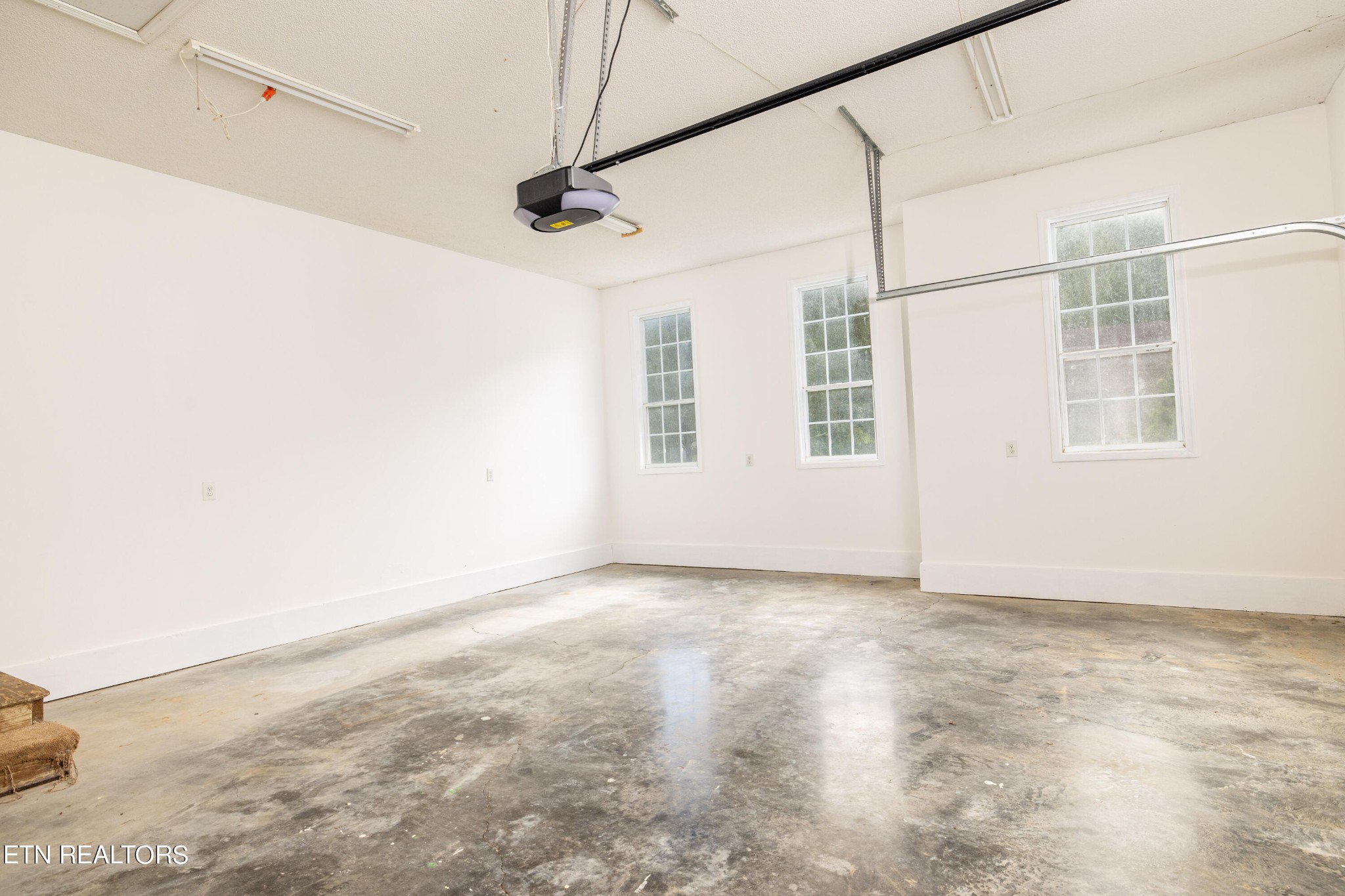 17254 Stockton Valley Road Philadelphia, TN 37846 - Photo 35 of 51 Gallery Image 35