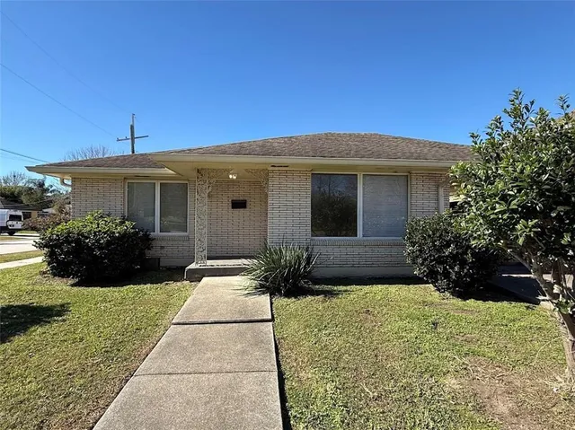 $1,500 | 6134 Pontchartrain Boulevard, New Orleans, LA 70124
