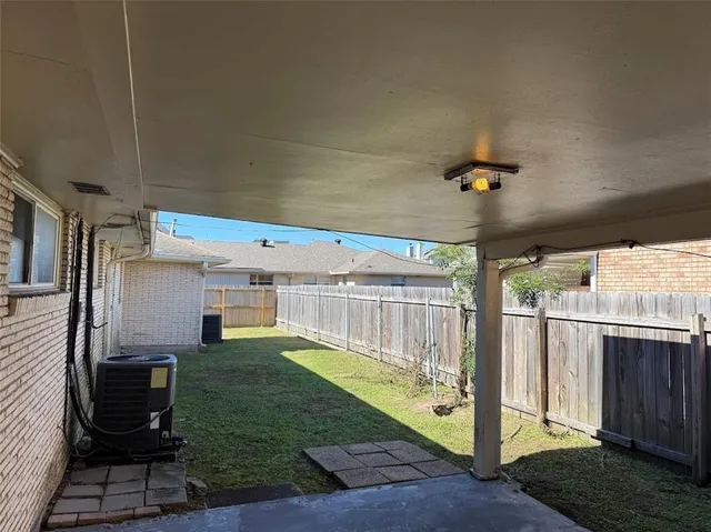 $1,500 | 6134 Pontchartrain Boulevard, New Orleans, LA 70124