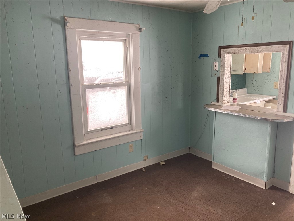 547 Baldwin Road Akron, OH 44312 - Photo 5 of 24