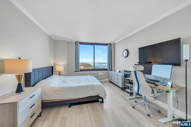 $498,888 | 100 Old Palisade Road, Unit 3912, Fort Lee, NJ 07024