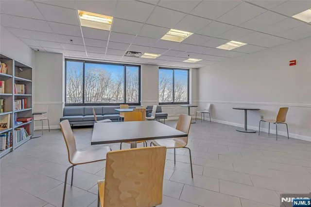 $498,888 | 100 Old Palisade Road, Unit 3912, Fort Lee, NJ 07024